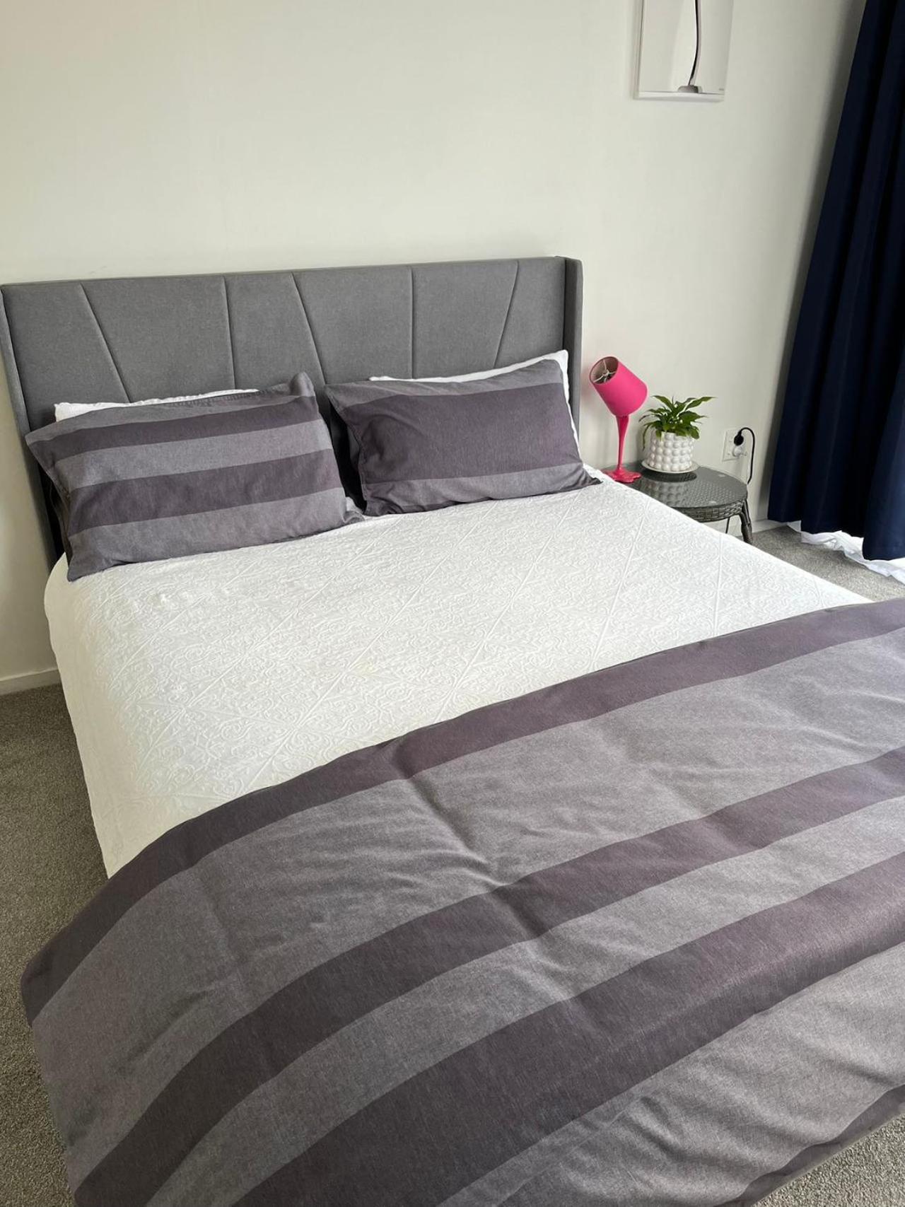 Totara Vale, Free Coffee, Parking And Wifi, Near Glenfield Mall And Highway 18,1 Auckland Exteriér fotografie